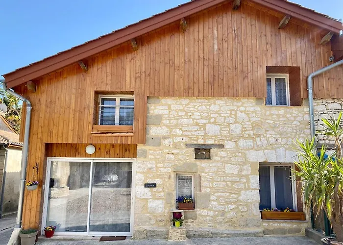 Tatil Evi Avec Jacuzzi A Lamothe D'ales *